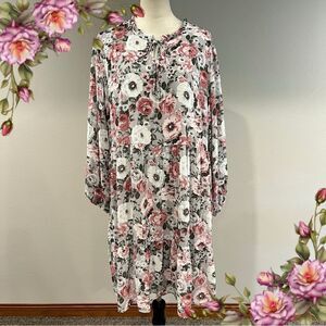 Floral v-neck long sleeve loose fit Dress size XL